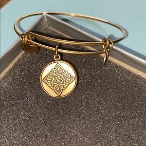 Retired Alex & Ani CELTIC KNOT Gold Bracelet